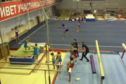 СШОР №4 по спортивной гимнастике, с рейтингом 4.3 - находится по адресу Челябинск, Свердловский проспект, 84а/1 