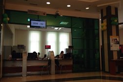 Банкомат Halyk Bank, с рейтингом 2 - находится по адресу Караганда, Нуркена Абдирова проспект, 8 