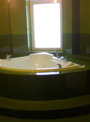 Плиточник, мастер по оклейке обоев Марат Мухамедович Молов