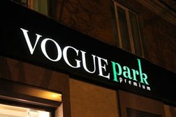 Магазин одежды и обуви премиум-класса Май Парк, с рейтингом 2.8 - находится по адресу Орловская область, Орел, улица Максима Горького, 41 