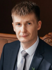 Преподаватель английского языка, преподаватель русского языка Иван Сергеевич Шулятиков