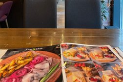 Кафе Большие тарелки, с рейтингом 3.1 - находится по адресу Екатеринбург, проспект Ленина, 99 