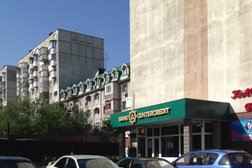 Банк ЦентрКредит, с рейтингом 4 - находится по адресу Алматы, Розыбакиева, 111 