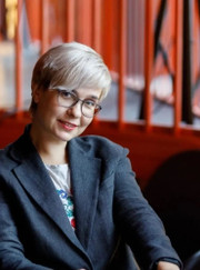 Преподаватель литературы, преподаватель по риторике Наталья Юрьевна Честнова