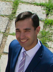 Преподаватель музыки Den Avlayarov