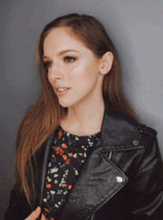 Переводчик Анна Л.