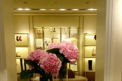 Магазин Jimmy Choo, с рейтингом 4 - находится по адресу Алматы, Аль-Фараби проспект, 77/8 