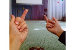 Ёлочка, с рейтингом 3.6 - находится по адресу Рязань, улица Островского, 24а 