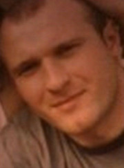 Маляр, мастер по оклейке обоев Алексей Ященко