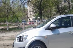 Дворец культуры Тракторозаводского района, с рейтингом 3.5 - находится по адресу Волгоград, улица Дзержинского, 17 
