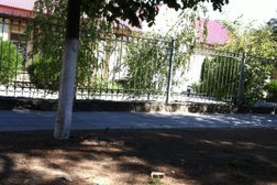 Гимназия Аврора им. И.И. Ладутько, с рейтингом 4 - находится по адресу Краснодарский край, Анапа, улица Ленина, 45 