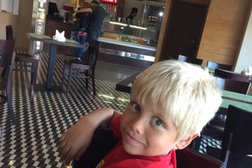 Ресторан Brazier, с рейтингом 3.2 - находится по адресу Санкт-Петербург, Выборгское шоссе, 212 лит В 