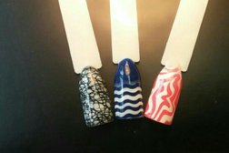 Фотосалон Фотограф, с рейтингом 2.8 - находится по адресу Калуга, улица Билибина, 28 