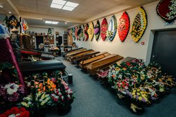 Агентство ритуальных услуг Ангел, с рейтингом 2.1 - находится по адресу Калуга, улица Воронина, 1 