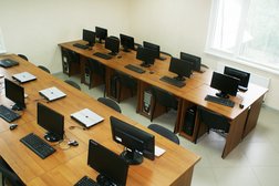 Учебно-курсовой комбинат, с рейтингом 3 - находится по адресу Ставрополь, Индустриальная улица, 9Б 