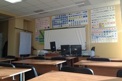 Автошкола Пятое колесо, с рейтингом 2.8 - находится по адресу Санкт-Петербург, Пролетарская улица, 36 лит А 