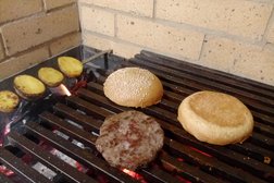 Шашлычная лавка Джан Папа Джан, с рейтингом 4.6 - находится по адресу Краснодар, Российская, 488 