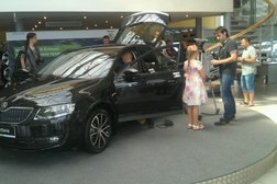 Автосервис Чехия Авто, с рейтингом 4.8 - находится по адресу Рязань, Есенина, 1Б 