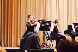 КАЗАХСКИЙ ГОСУДАРСТВЕННЫЙ АКАДЕМИЧЕСКИЙ ОРКЕСТР НАРОДНЫХ ИНСТРУМЕНТОВ им. КУРМАНГАЗЫ, с рейтингом 2 - находится по адресу Алматы, Абылай хана проспект, 83 