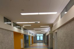 Университетская гимназия, с рейтингом 2.3 - находится по адресу Москва, Ломоносовский проспект, 27 к7 