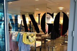 Магазин Mango, с рейтингом 3 - находится по адресу Караганда, Бухар-Жырау проспект, 59/2 