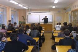 Средняя школа №139, с рейтингом 2.3 - находится по адресу Санкт-Петербург, Пискарёвский проспект, 14 