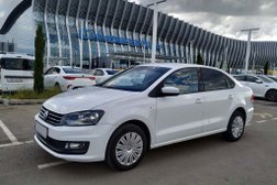 Компания по аренде автомобилей Люкс Рент, с рейтингом 4.9 - находится по адресу Республика Крым, Симферополь, Привокзальная площадь железнодорожного вокзала, 1 