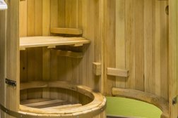 Салон красоты в Троицке, с рейтингом 3.2 - находится по адресу Москва, Троицк, микрорайон В, 37А 