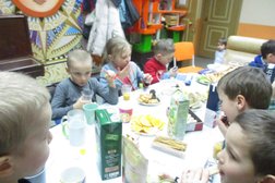 Средняя общеобразовательная школа-интернат Солнце, с рейтингом 3.1 - находится по адресу Республика Татарстан, Казань, улица Кави Наджми, 18 