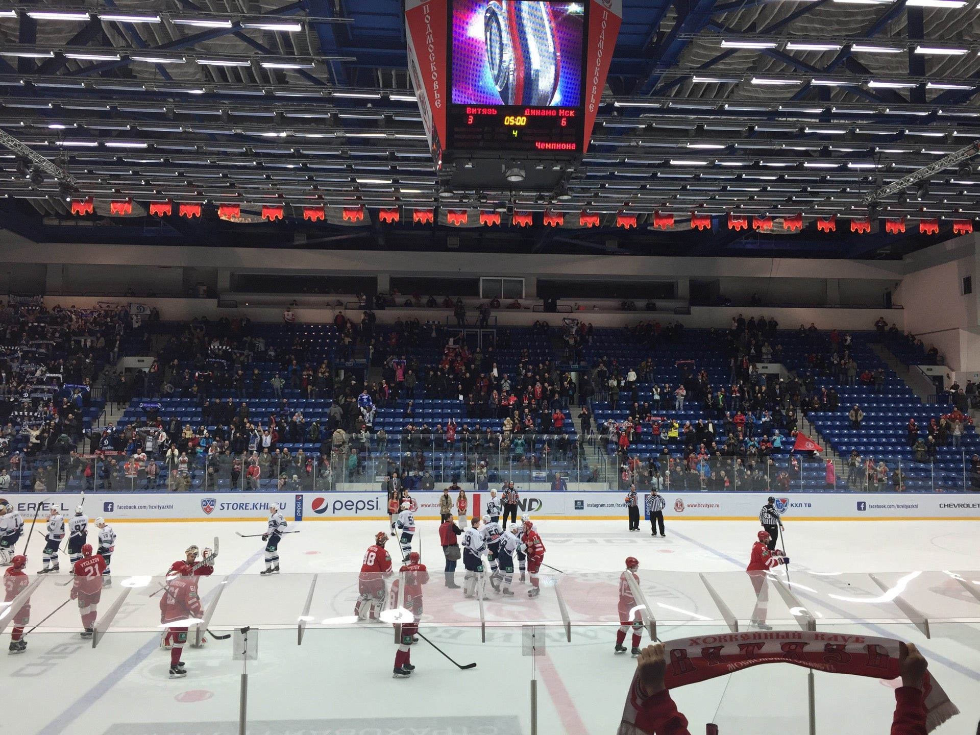 Логотип хк витязь подольск. Ледовый дворец витязь подольск афиша. Витязь подольск юность селятино хоккей. Подольск хоккейный дворец. Лд витязь подольск афиша.