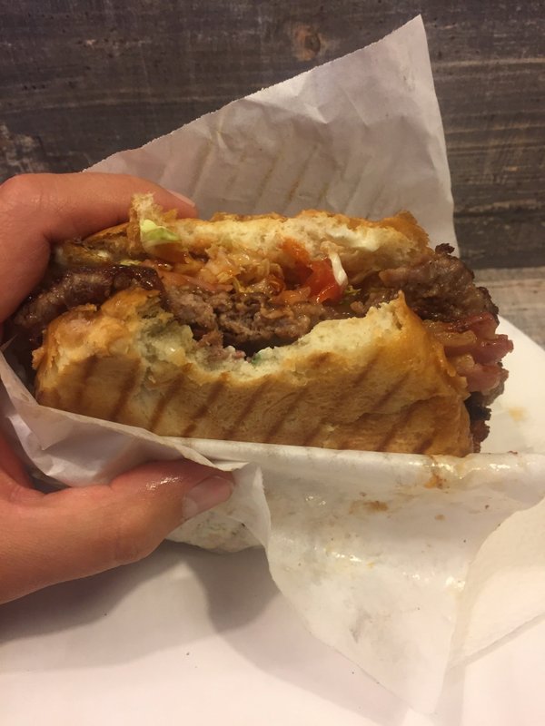 Газовая печь для шаурмы. Гриль для шаурмы ozti 4eu. 3k+. Сербский гриль нижний новгород шаурма. Подставка донер кебаб.