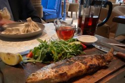 Ресторан Ларисс Иванну Хачу, с рейтингом 3 - находится по адресу Алматы, Розыбакиева, 147 