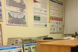 Автошкола Апекс, с рейтингом 3.2 - находится по адресу Московская область, Люберцы, улица 3-е Почтовое отделение, 65 
