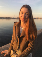 Преподаватель английского языка Елена Владимировна Ярина
