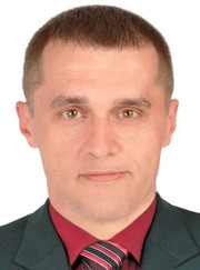 Грузчик, мастер по обшивке стен Станислав Юрьевич Попов