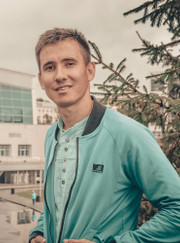 Видеомонтажёр, видеооператор Айдар Л.