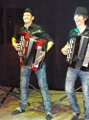 Музыкант Club Баян