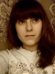 Мастер по пирсингу, уборщик помещений Екатерина Сергеевна Заломнова