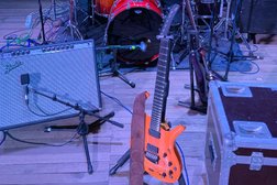 Дворец культуры железнодорожников, с рейтингом 4.5 - находится по адресу Краснодар, Привокзальная площадь, 2 