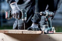 Инструментально-метизный магазин У Михалыча, с рейтингом 3.2 - находится по адресу Тюмень, улица Дружбы, 66 