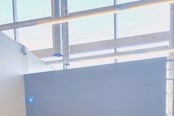 Ozon, с рейтингом 3.7 - находится по адресу Санкт-Петербург, Бухарестская улица, 89 лит А 