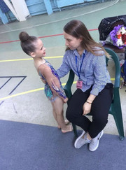 Тренер по художественной гимнастике, инструктор по стретчингу Анастасия Антоновна Рига