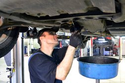 Автотехцентр Ойл-маркет, с рейтингом 3.2 - находится по адресу Челябинск, Копейское шоссе, 50 к1 