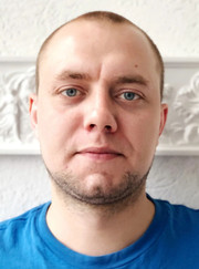 Курьер, благоустройство территории Александр Дмитриевич Мандравин