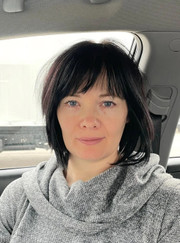 Выгульщик собак, водитель Светлана Васильевна Остапенко