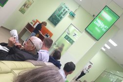 Сбербанк России, с рейтингом 2.7 - находится по адресу Москва, Дмитрия Донского бульвар, 11 