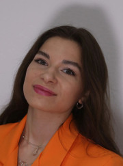 Хореограф, педагог начальной школы Надежда Владимировна Голикова