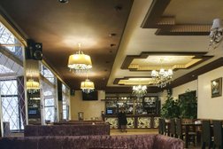 Гостиничный комплекс Grand hotel, с рейтингом 4 - находится по адресу Карачаево-Черкесская Республика, кп. Домбай, Карачаевская улица, 62 