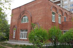 Библиотека семейного чтения им. Н.Ф. Дмитриева, с рейтингом 2.9 - находится по адресу Московская область, Балашиха, Солнечная улица, 11а 