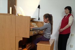 Новоапостольская церковь, с рейтингом 4.5 - находится по адресу Санкт-Петербург, Ленинский проспект, 113 